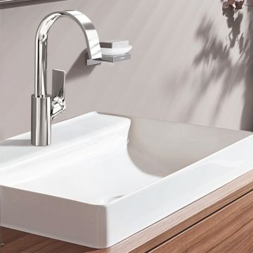 Pesuallashana Hansgrohe Vivenis 210, jossa on pohjaventtiili kromi