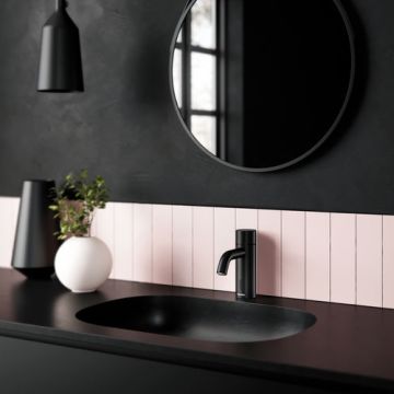 Pesuallashana Damixa Silhouet Touchless Private mattamusta