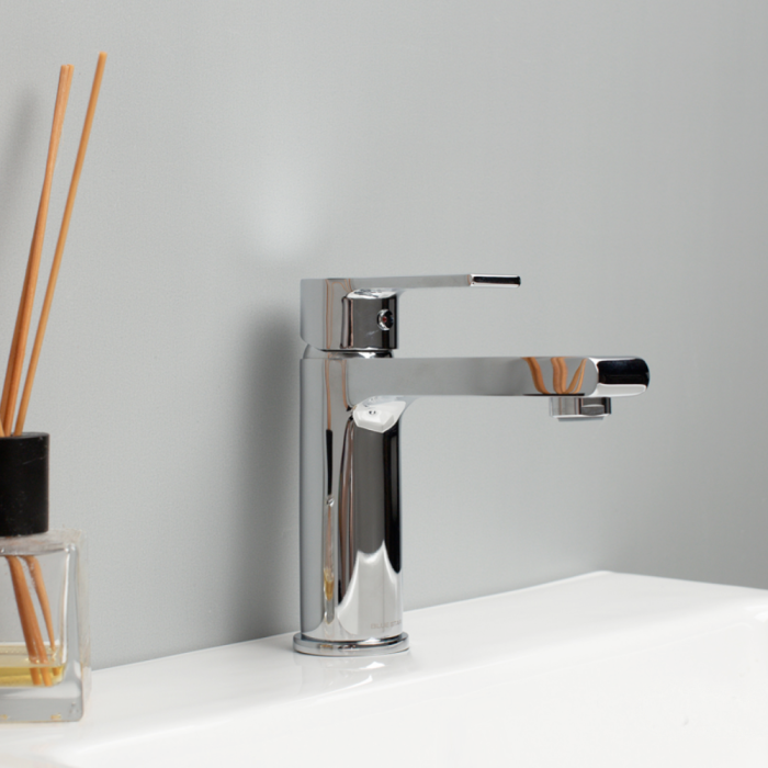 Pesuallashana Blue Star Novara kromi kromi