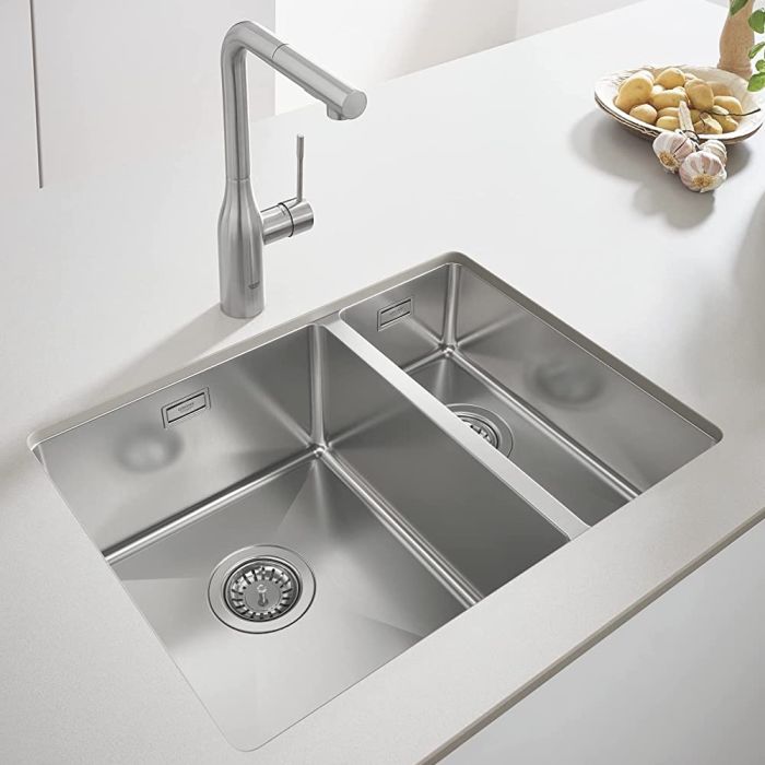 Keittiöallas Grohe K700U ruostumaton teräs 595 parempi
